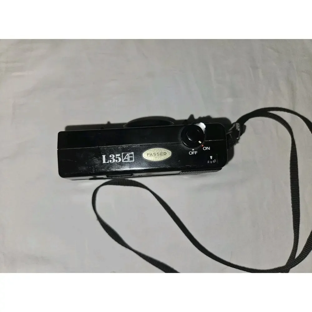 Nikon Pikaichi L35AF ISO 1000 Point and Shoot Works
